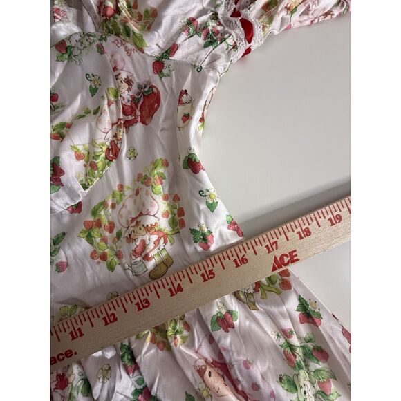 Dolls Kill Strawberry Shortcake Dress White Pink Satin Lace Mini Ruffle Sz XL - Picture 9 of 12